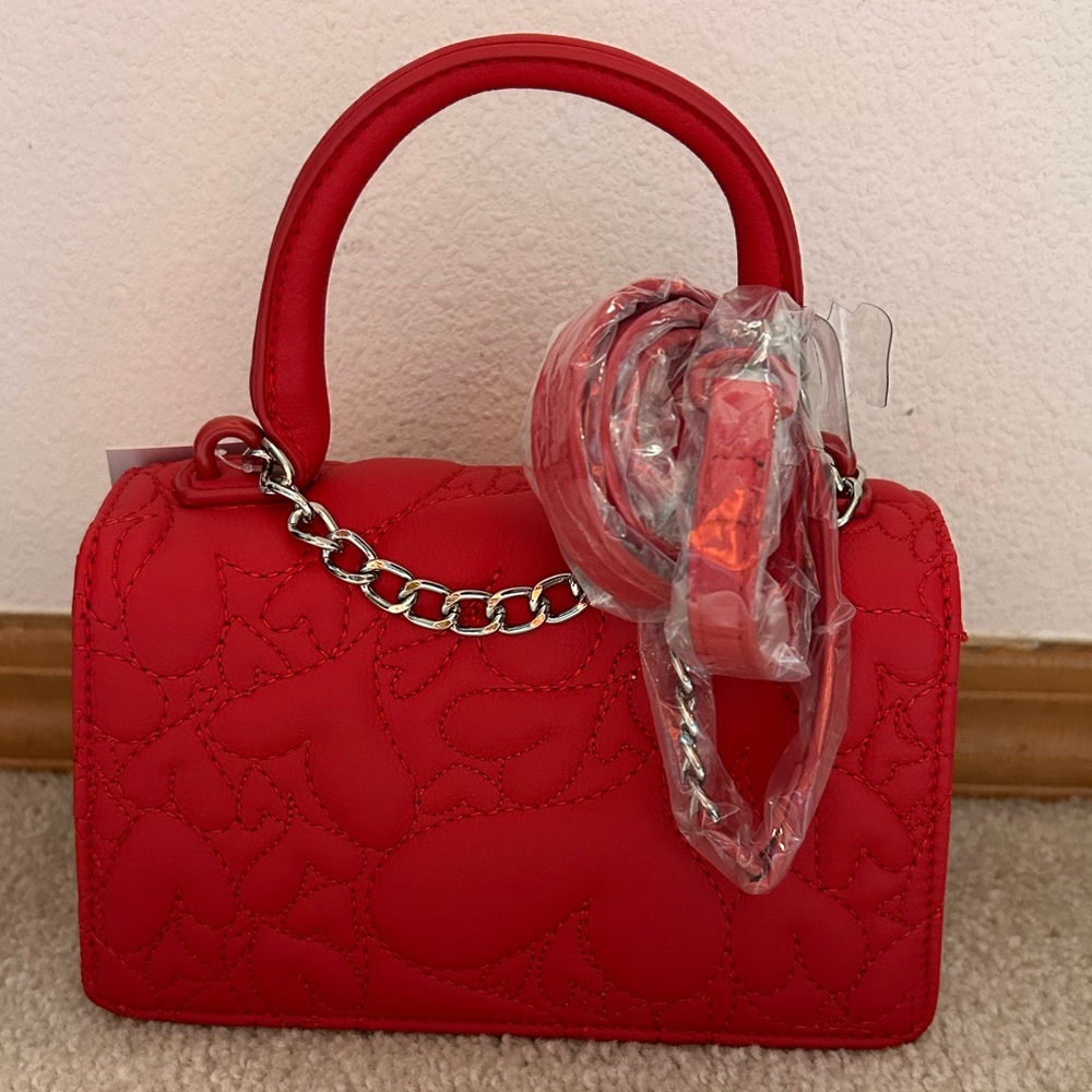 💜SOLD💜Betsey Johnson Lbevie Heart Puff Crossbody Bag Red - Picture 2 of 14